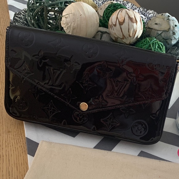 Louis Vuitton in Felicie in Amarante Vernis - Picture 2 of 8